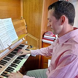 Shows Jeremy Heald who is in concert at St Mary's